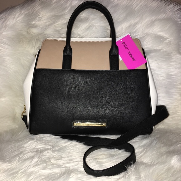 ❤️ SOLD !!!! ❤️  Betsey Johnson Bow - Picture 3 of 8